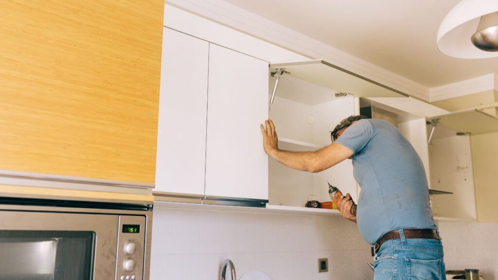 5 easy repairs for kitchen cabinets