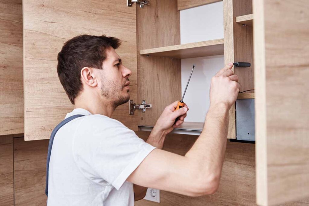 Kitchen cupboard repairs cost