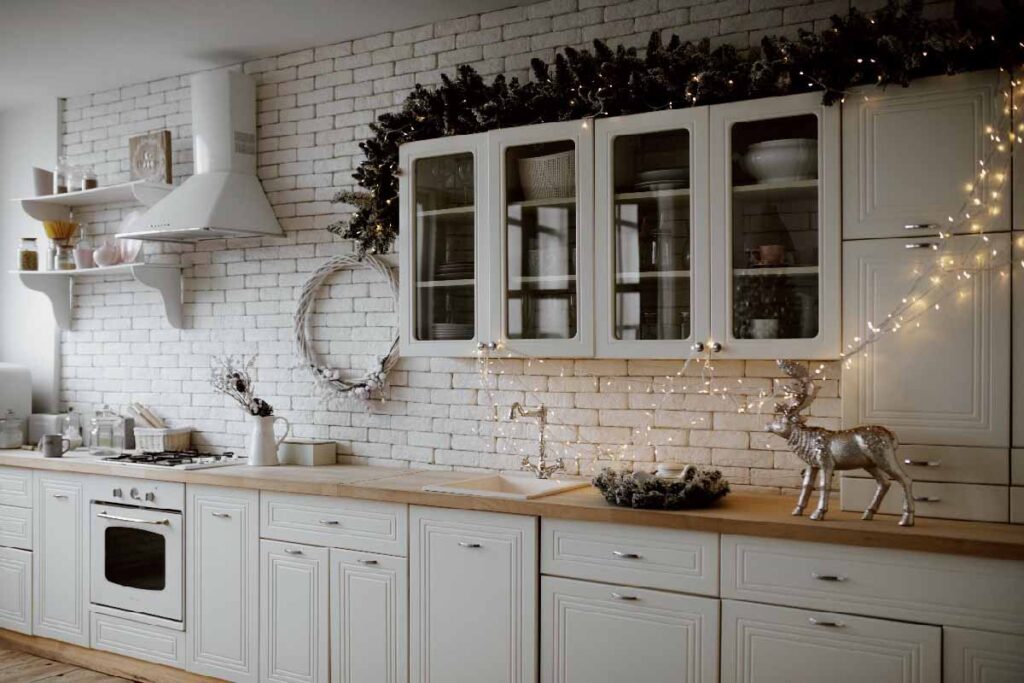 Decorate above kitchen cabinets