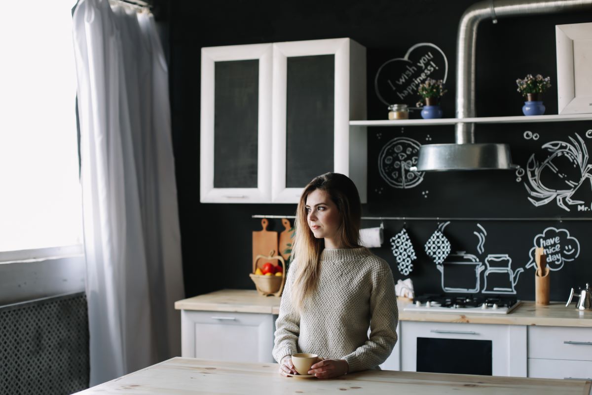 why open cabinets when cold usa