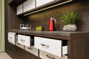 standard case work dimensions in inches
