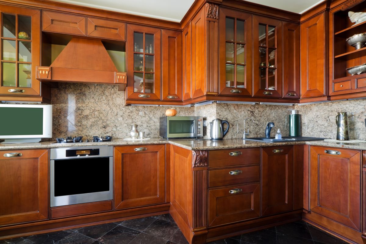 Restor A Finish Cabinets Guide: Restore Color & Shine 3 restor a finish kitchen cabinets