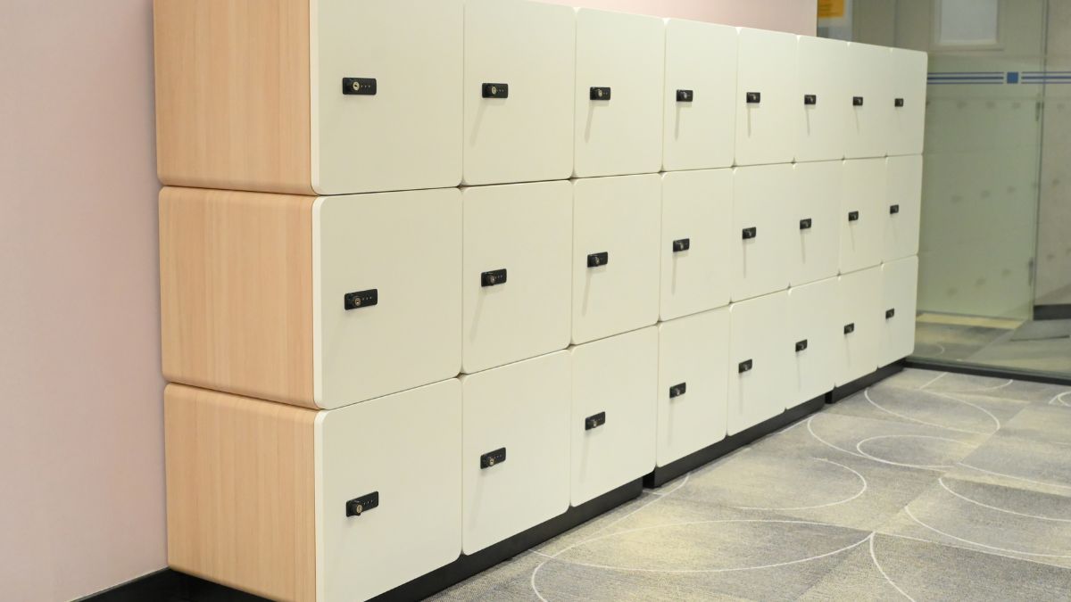 10 Tips For Maintaining Scratch Dent Cabinets Like An Expert 2 scratched wood repair