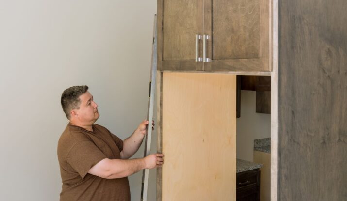 How to Repair Cracked Cabinet Door