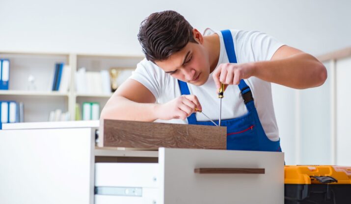 How to Repair Cabinet