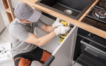 Best Cabinet Repair Services 2025 – Cost-Effective Solutions Cabinet Repair Services