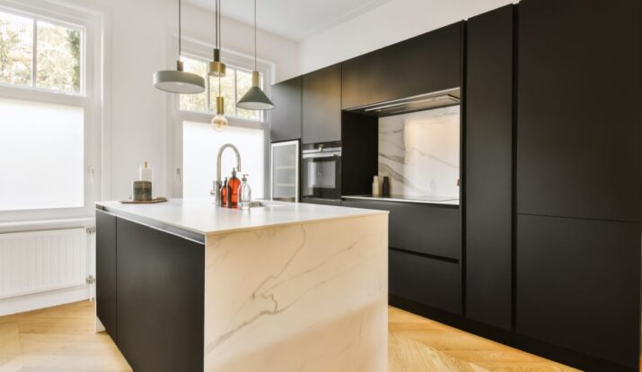 kitchen cabinets painter