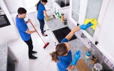 cabinet cleaning services