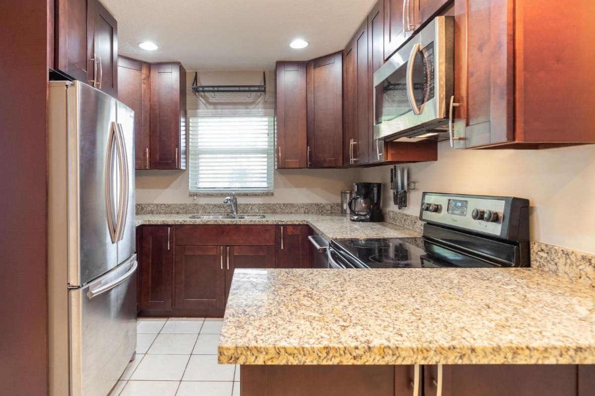 wood cabinets countertops