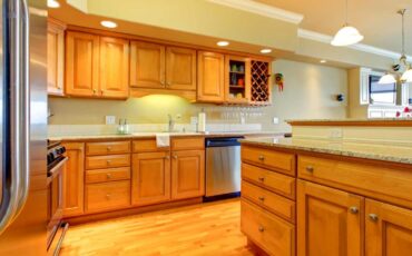 1 clear coat kitchen cabinets