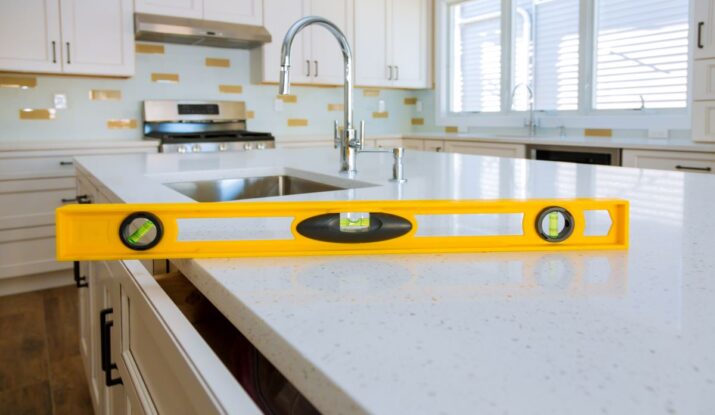 standard kitchen countertop size