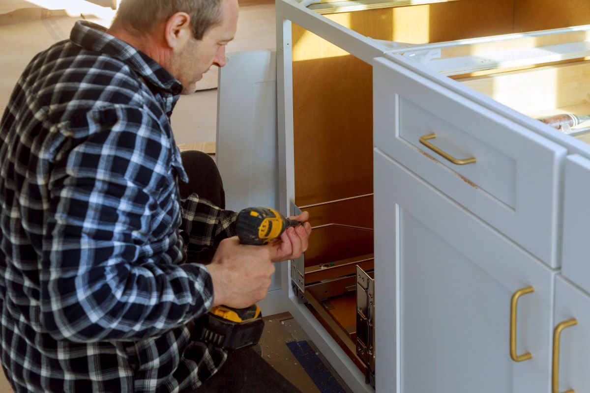 how to repair wood cabinets
