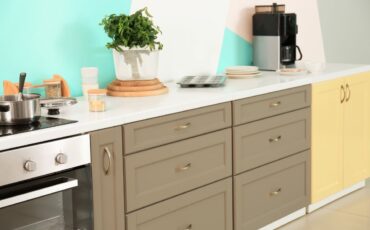 #1 Kitchen Cabinet Painters in My Area: Skilled & Reliable Kitchen Cabinet Painters in My Area