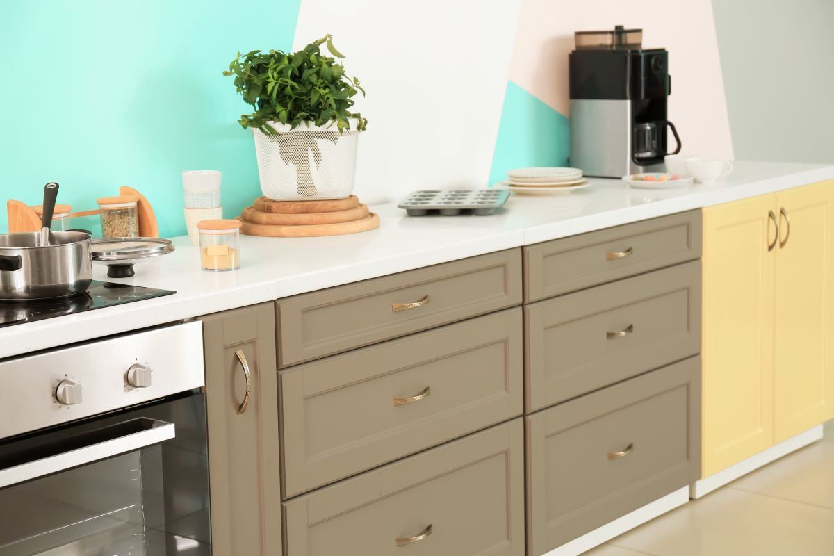 Kitchen Cabinet Painters In My Area For A Fresh New Look 1 Kitchen Cabinet Painters in My Area