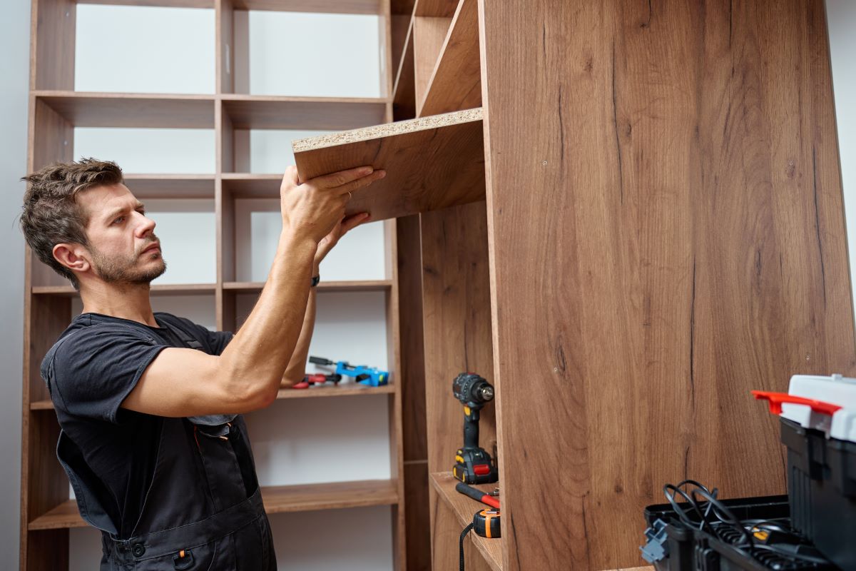 Professional Local Cabinet Installers | Dr. Cabinet 5 How do I find reliable cabinet installers near me?