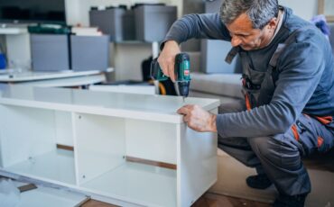 1 cost to repair cabinets