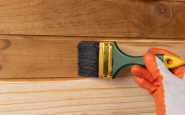 Wood Renew Guide 2026: Instantly Revive Your Gray Deck wood renew