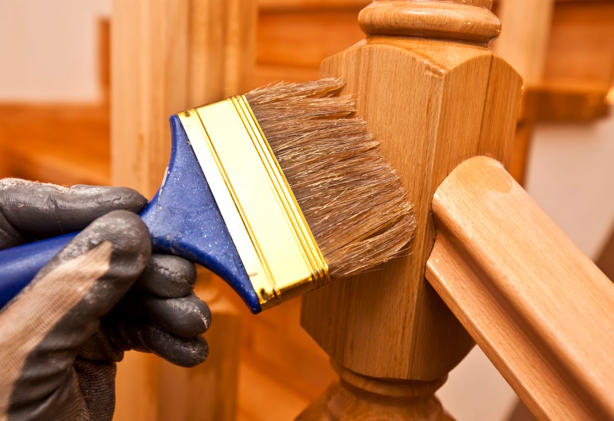 The Best Restoration Furniture Polish: How to Bring Old Wood Back to Life 1 restoration furniture polish