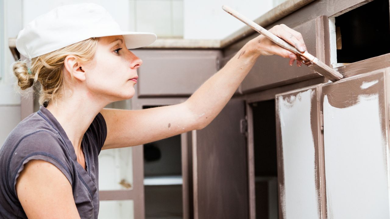 Paint Kitchen Cabinets Price Explained: What You Need to Know 1 paint kitchen cabinets price