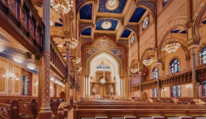 synagogue pew & bench repair