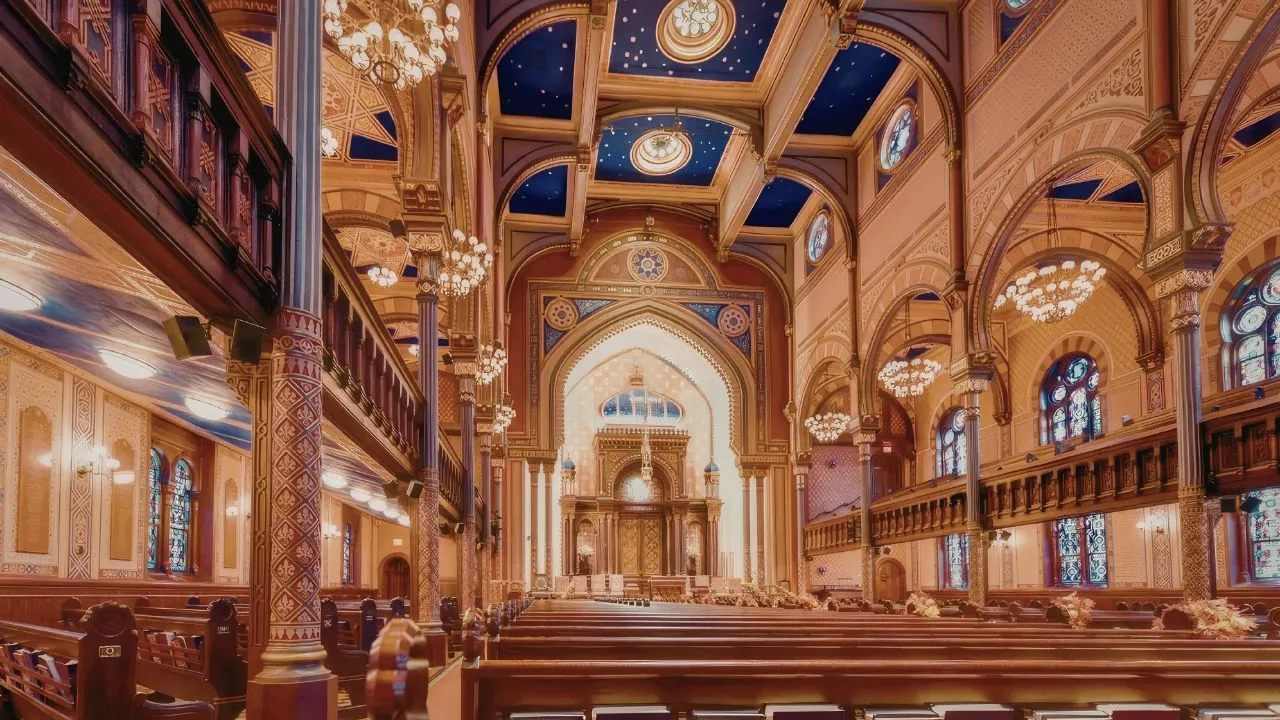 Expert Synagogue Pew Bench Repair and Structural Restoration 1 synagogue pew & bench repair